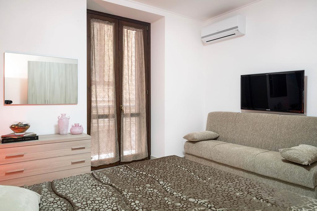 Casa Petra Ai Quattro Canti Palermo Exterior foto
